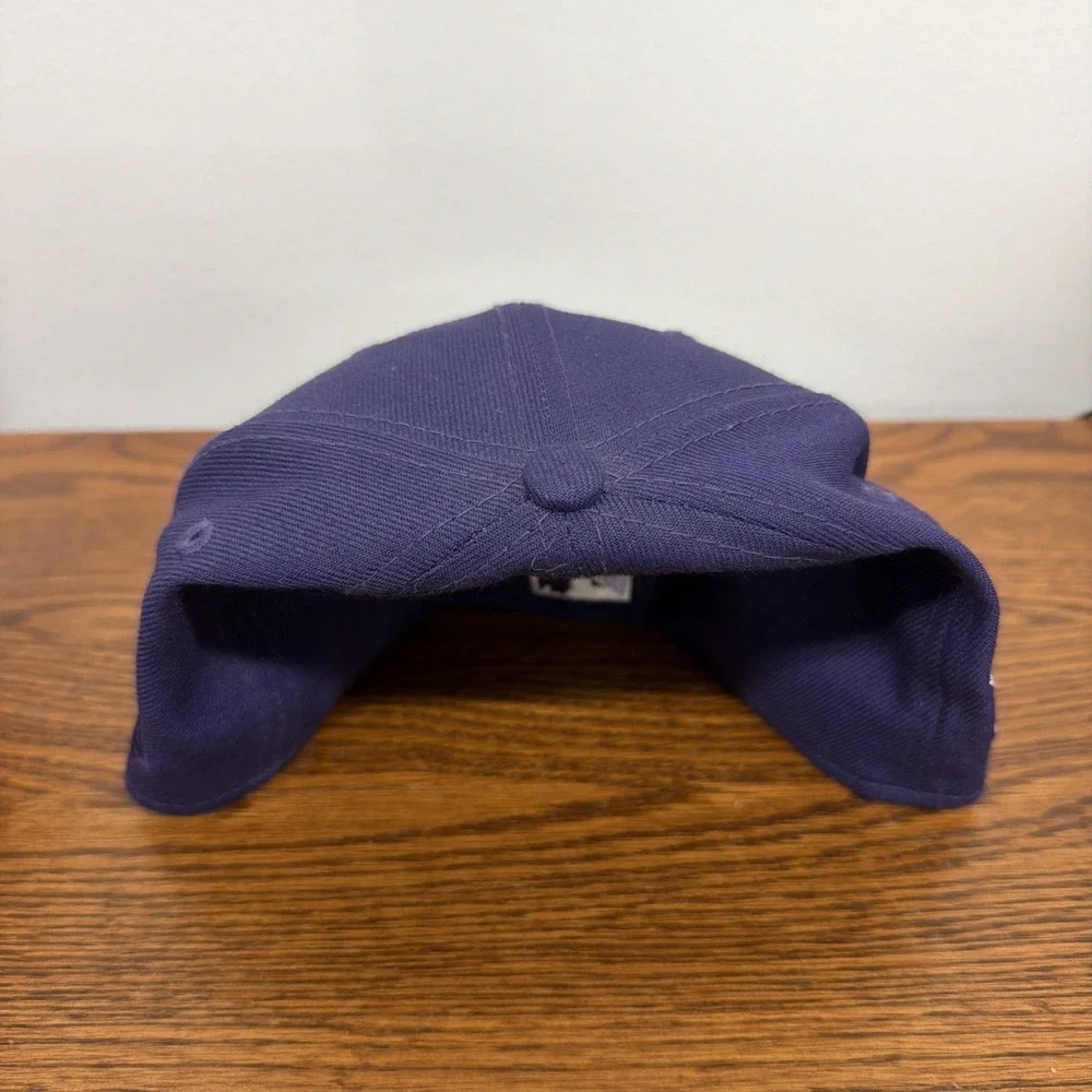 Yankee Purple World Series Fitted 7/ 3/8 New Era